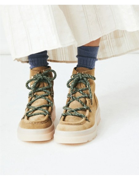 Botín Kaus Beig de Naguisa.