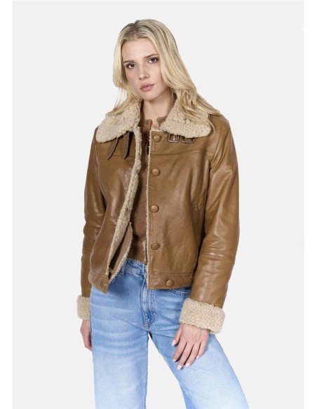 Pelliza Cozy de Freaky Nation