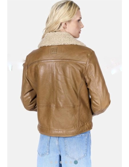 Pelliza Cozy de Freaky Nation