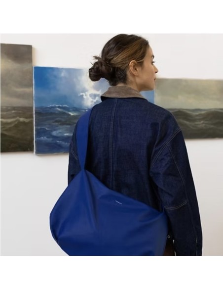 Bolso Azulón de Piel Vegana de Tinnemia.