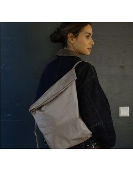 Mochila Beig de Piel Vegana de Tinnemia.